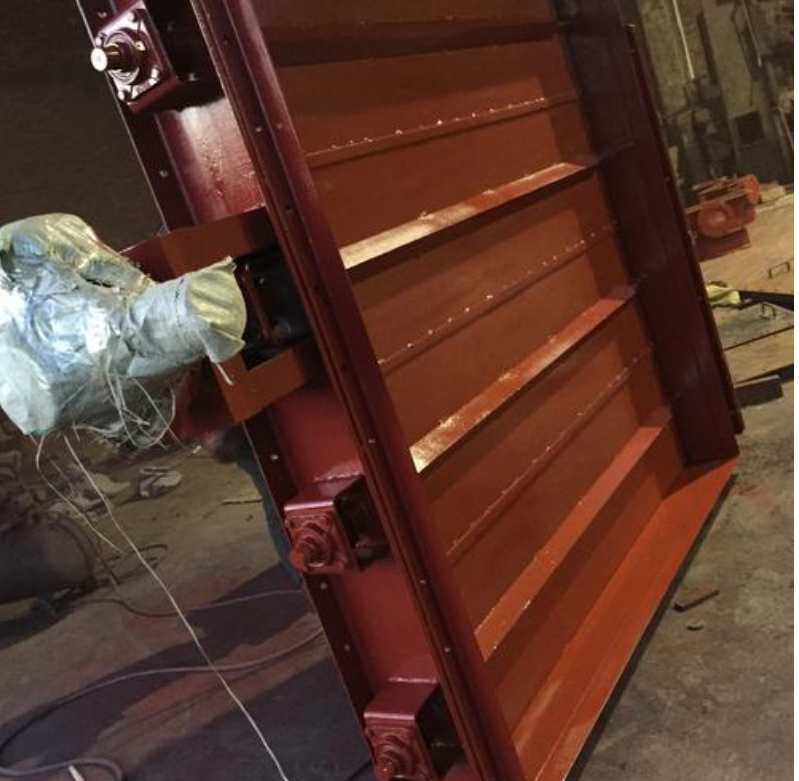 百葉式風門擋風板裝置