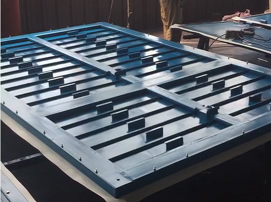 插板式調(diào)節(jié)風(fēng)門